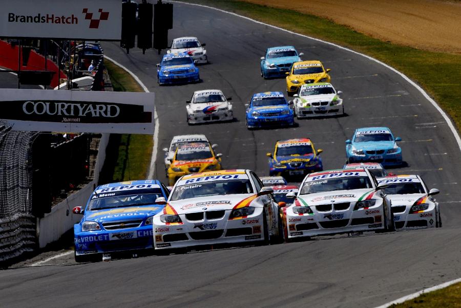  BMW WTCC Brands Hatch GB 2009 года  (фото 4 из 4)